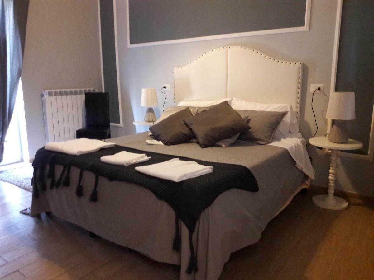 Magnolia Hotel Валмонтоне Екстериор снимка