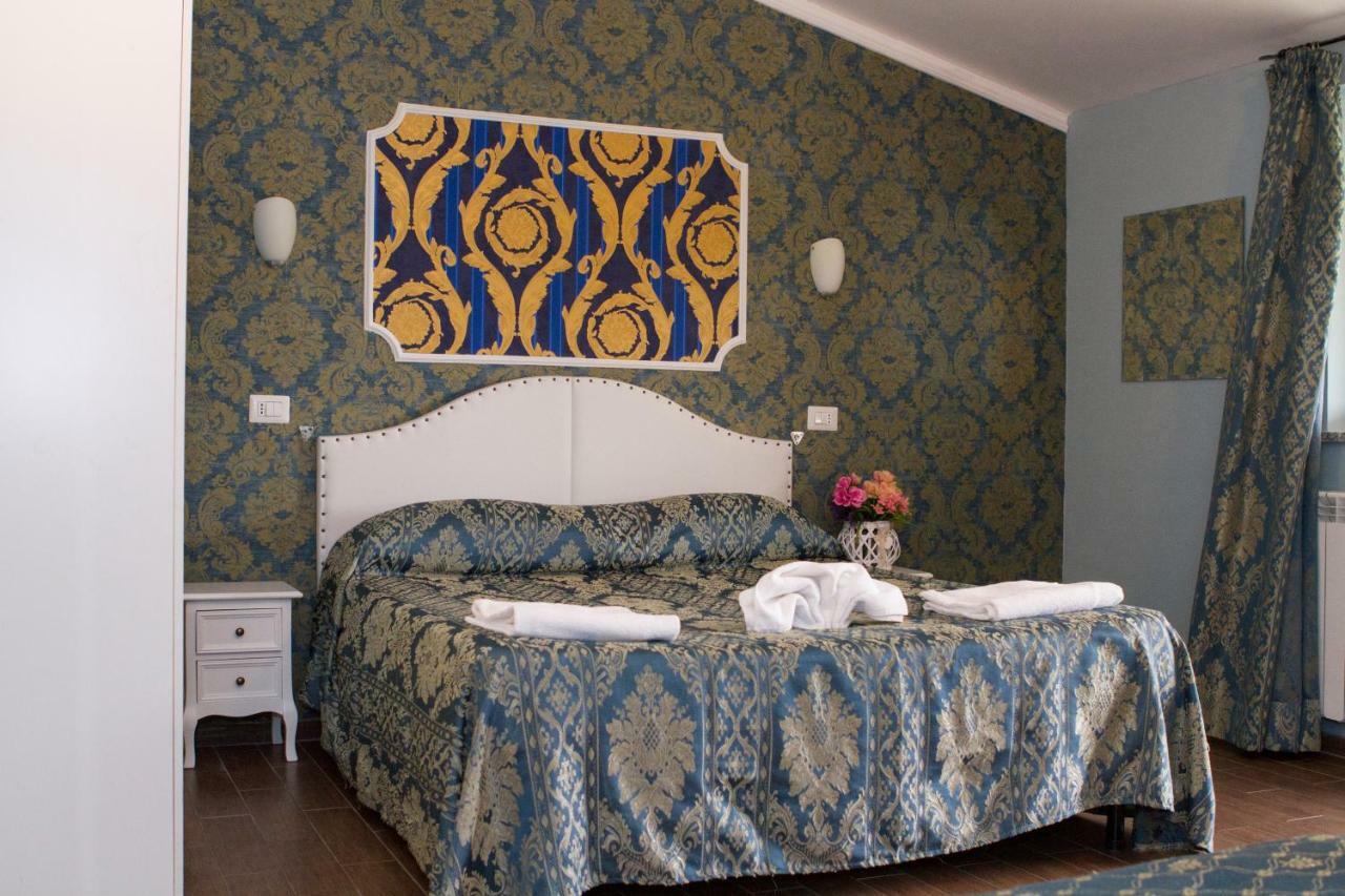 Magnolia Hotel Валмонтоне Екстериор снимка